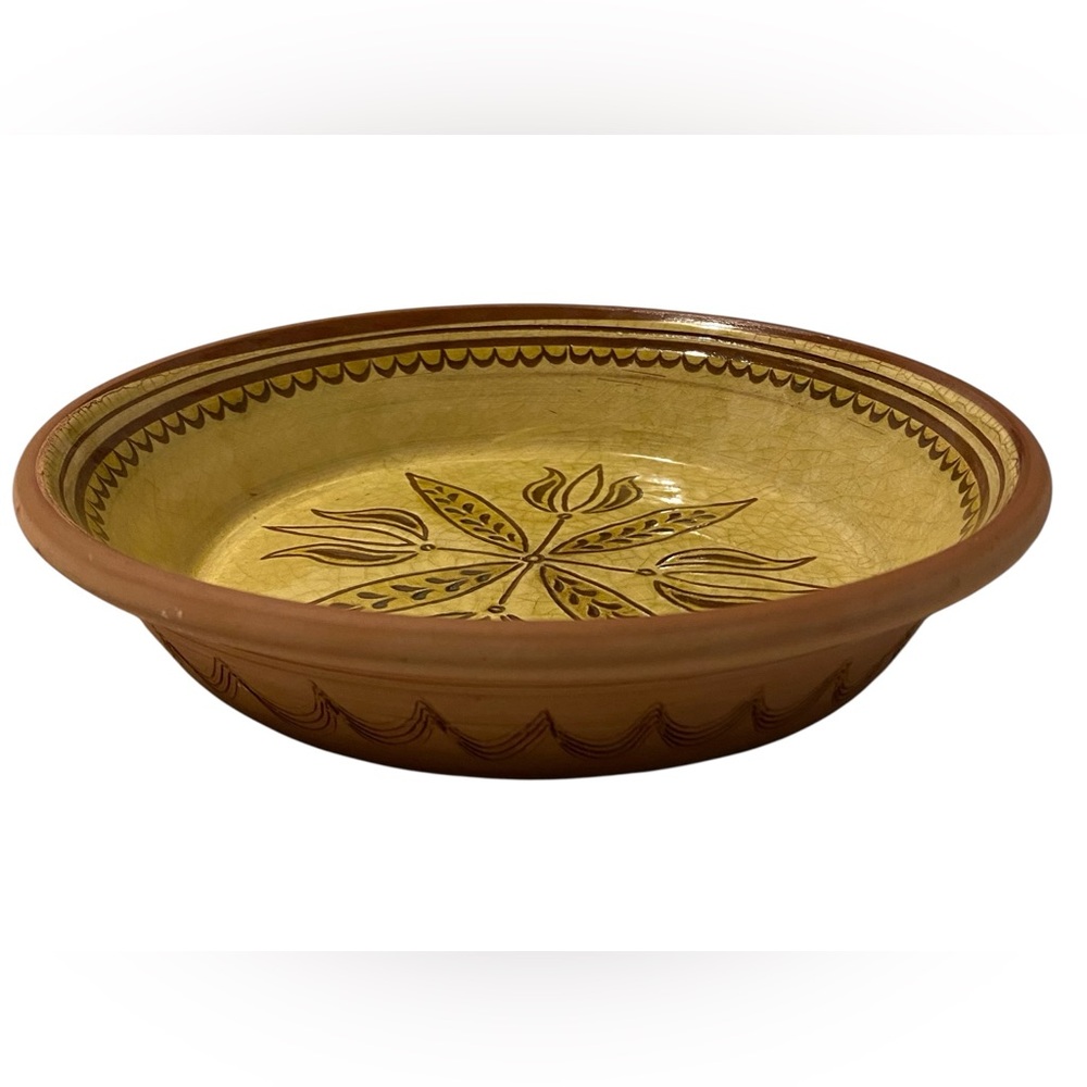 Handcrafted Pottery Serving Bowl - Deep Pie Plate 9.5” Diameter
